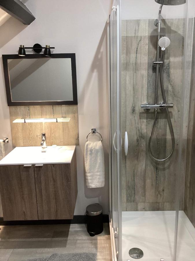 Auberge De La Voute Chooz Екстер'єр фото